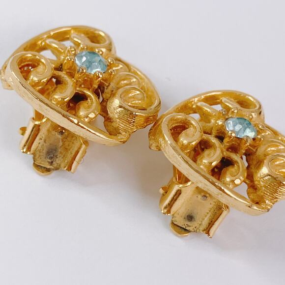 Vintage Mid Century Gold Tone Clip On Earrings Blue Rhinestone 1950s 1960s - Picture 7 of 10